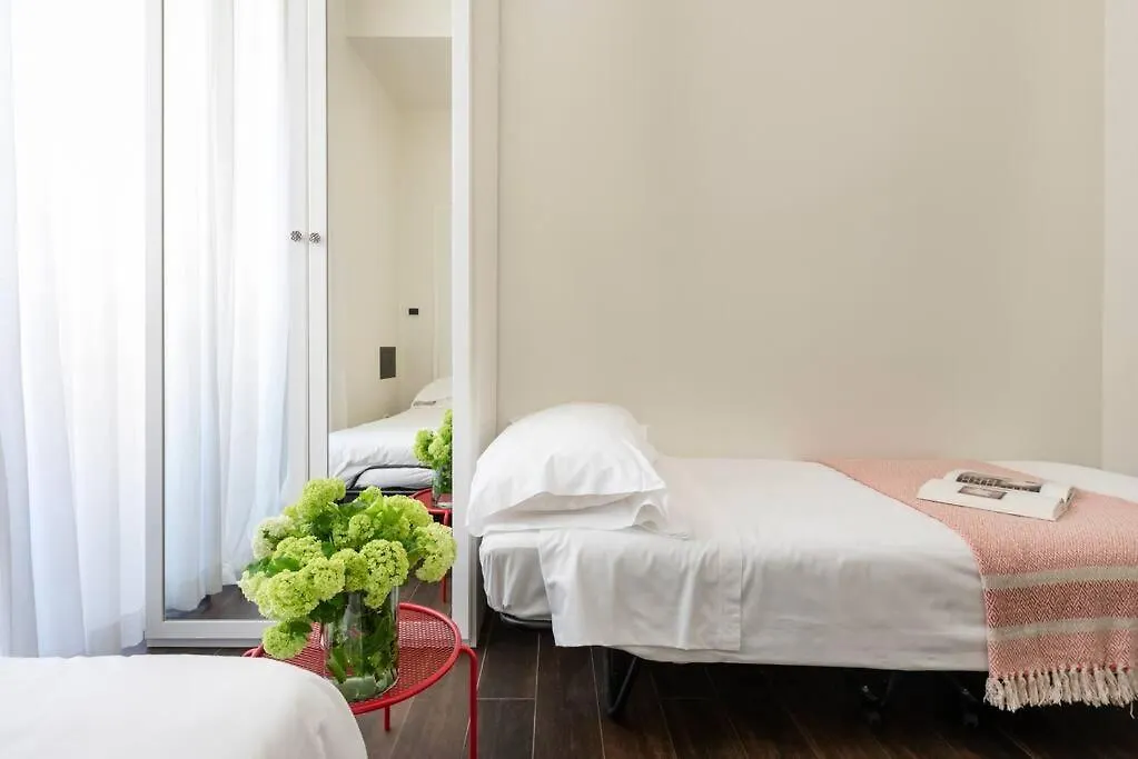 Luxury Blu Rome Apartment