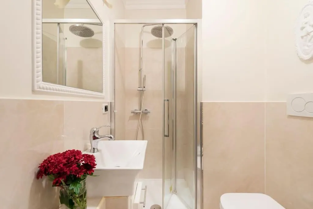 Luxury Blu Rome Apartment